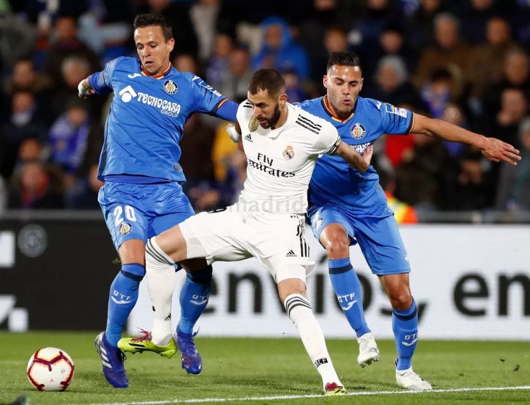 包含赫塔菲客场不敌，降级大军增加的词条