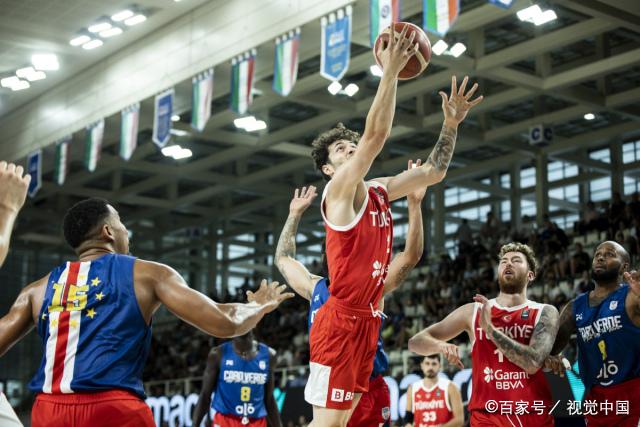 媒体赞誉意大利篮球队在比赛中展现出色表现 媒体赞誉意大利篮球队在比赛中展现出色表现