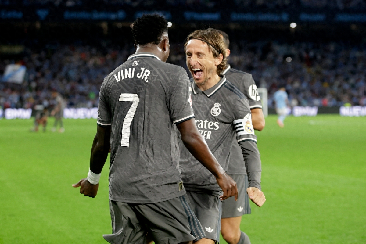 包含塞内加尔险胜皇马,埃尔林制霸全场的词条 包含塞内加尔险胜皇马,埃尔林制霸全场的词条