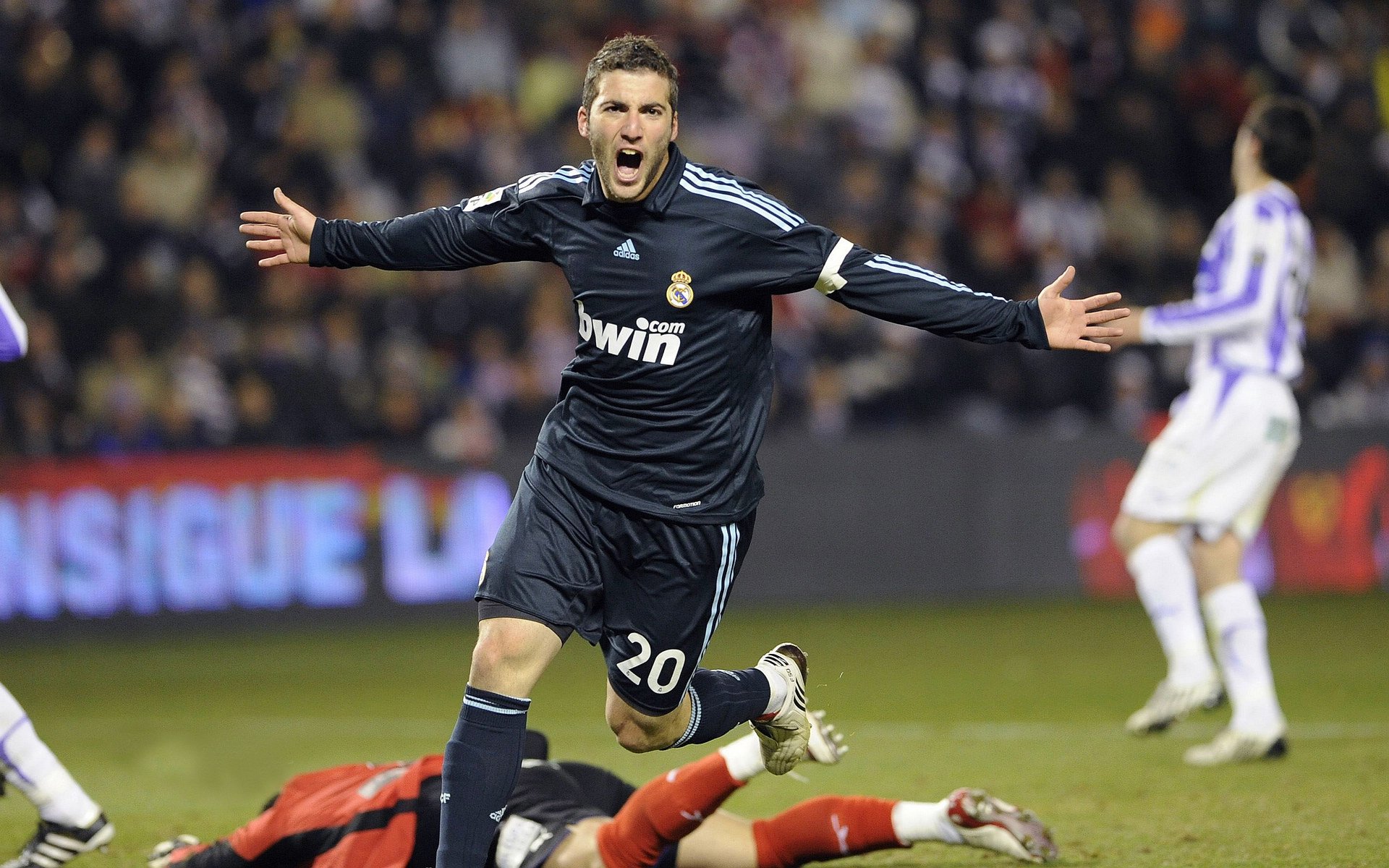 门迪用实力证明自己，马里对阵阿森纳的独特价值