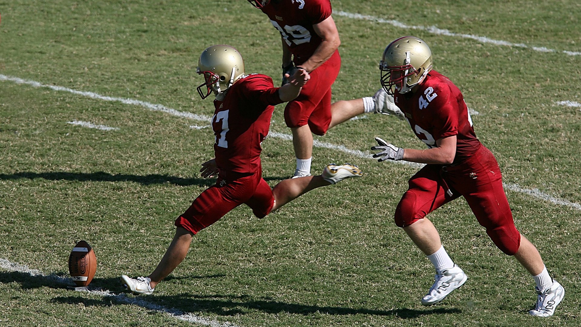 南美风暴中的北欧利刃,当阿根廷遭遇厄瓜多尔,哈兰德在关键回合从不手软